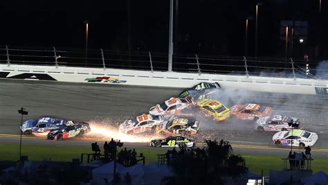 nascar racing crashes 2018